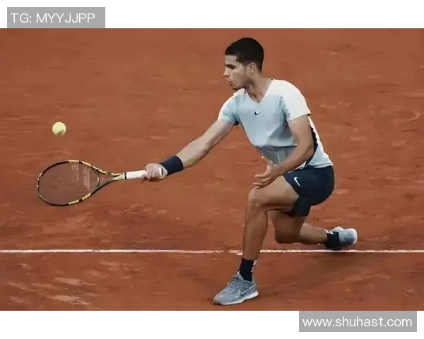 武汉网球队反击策略揭秘：深度解析网球运动的战术与心理博弈